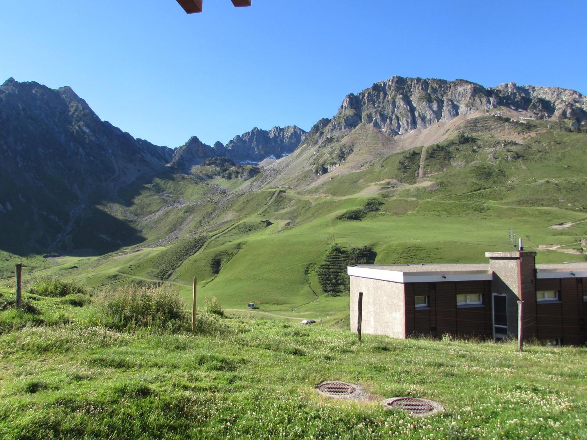 Studio 6 Places Bagneres-de-Bigorre Exterior photo